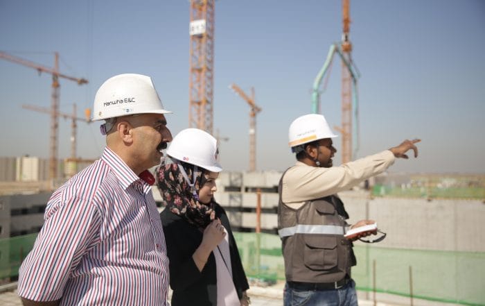 Le métier d'architecte à l'ère de l'IA : temps gagné, délais repensés et réputation à soigner - sumanamul15-industry-3309608-1920 - Business Ereputation - Commerçant